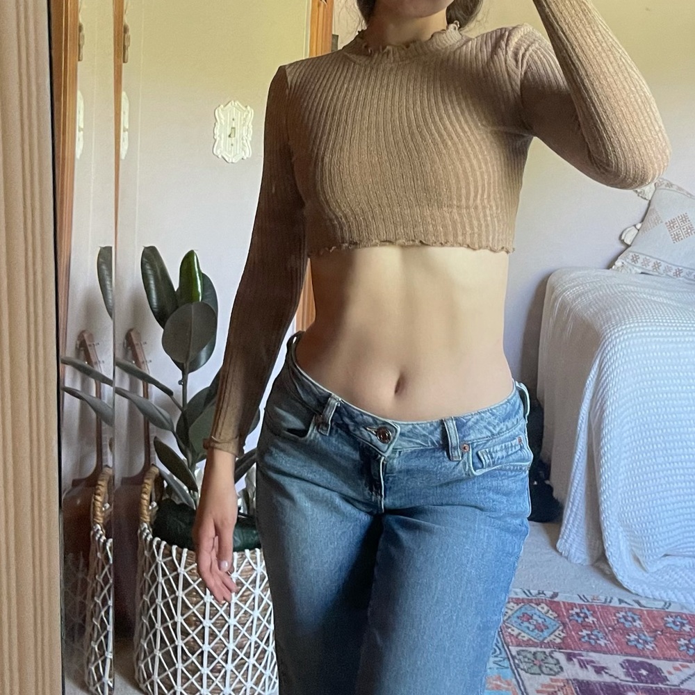 cropped sweater